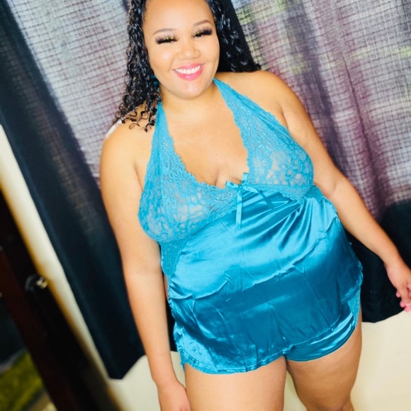 Satin Lace Set Plus Size - Picture 1 of 2